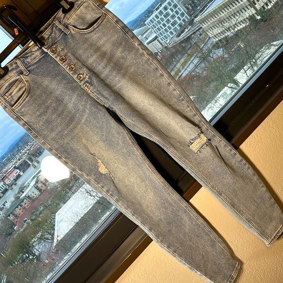 High Waisted Skinny Jeans, size 17 (Juniors) - Picture 1 of 16